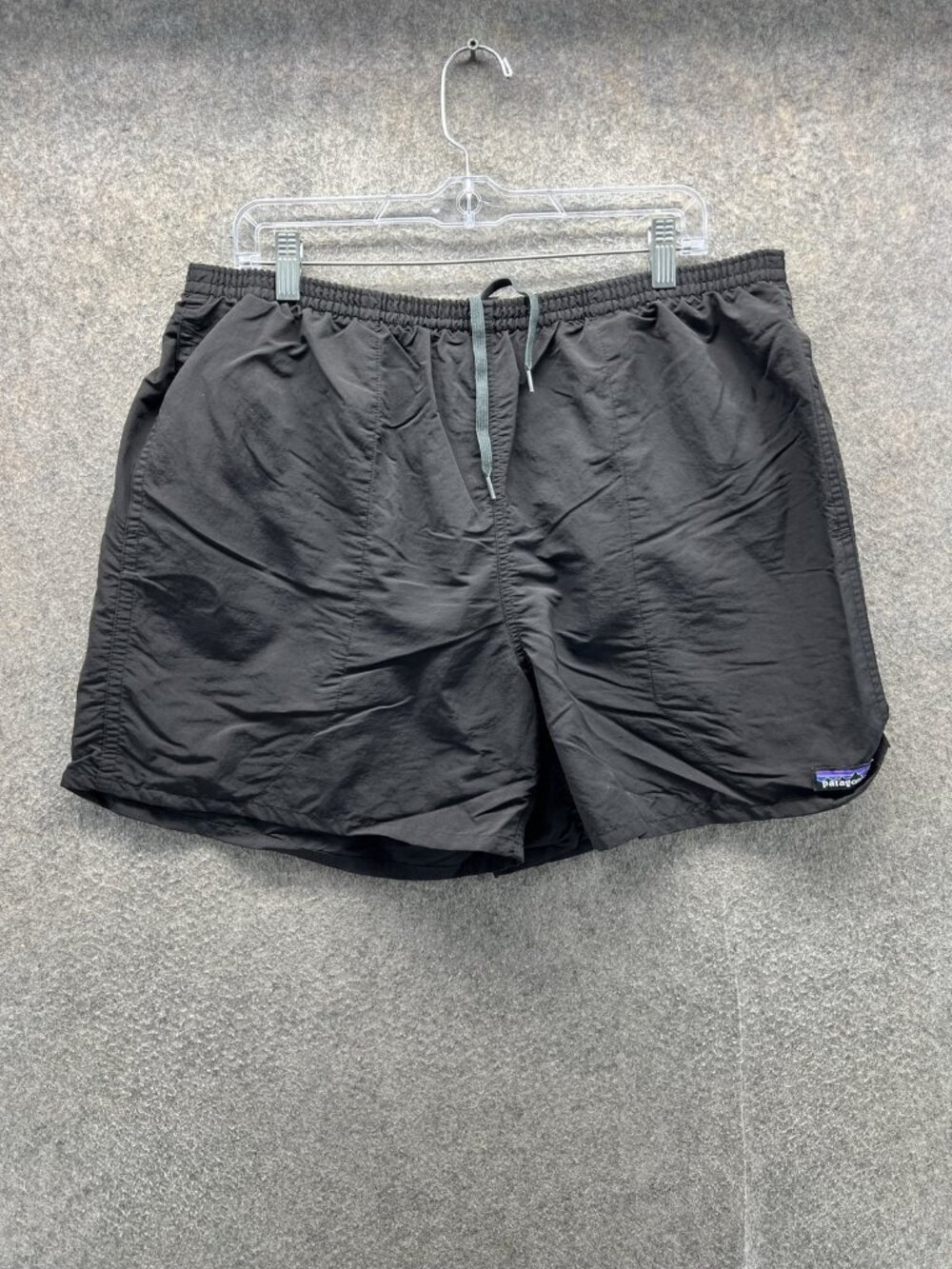 Patagonia Swim Trunks Mens XL Black Solid Mesh Lined Quick Dry Elastic Shorts